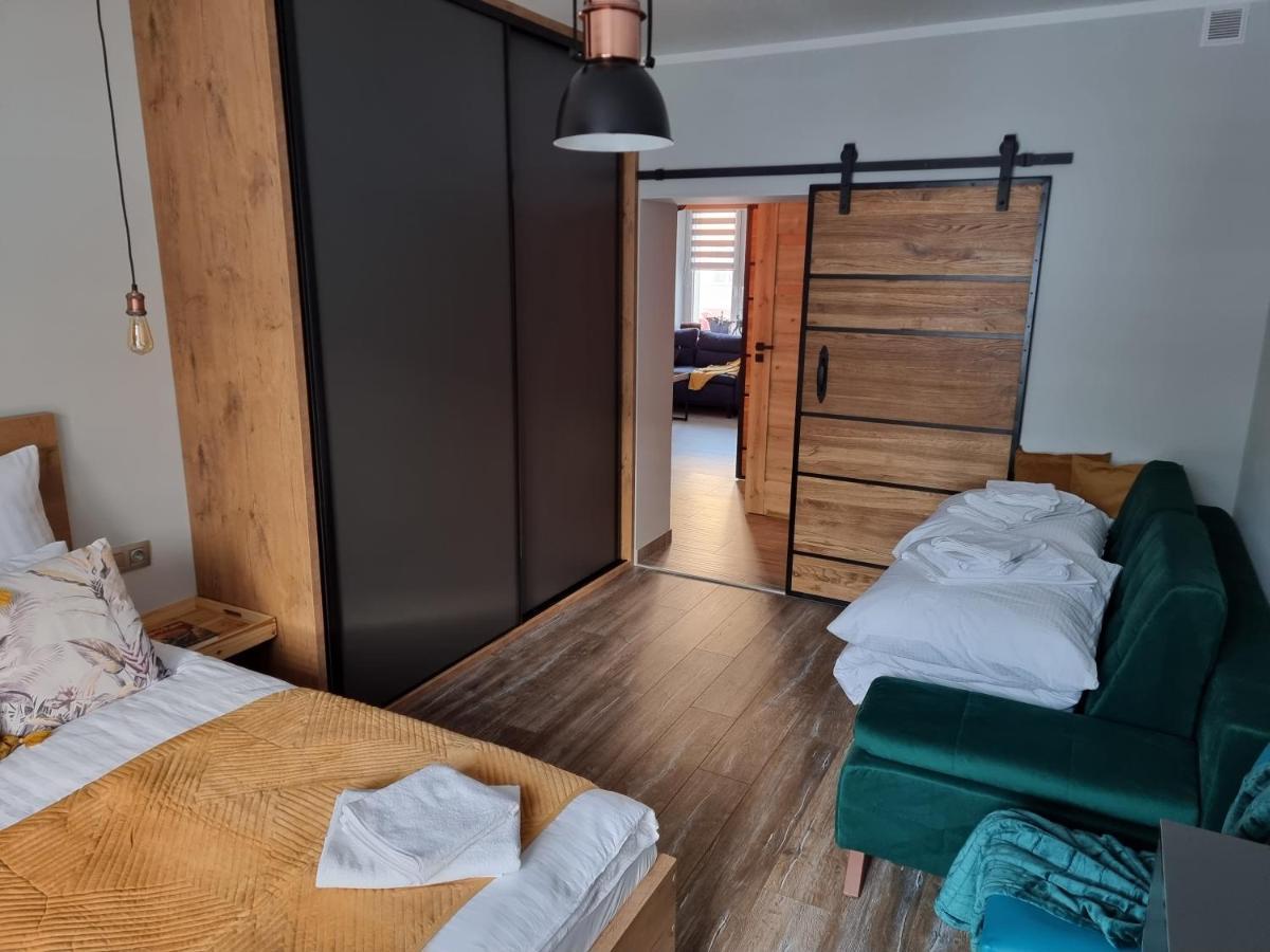 Апартаменты Apartament Luxloft Пеховице Экстерьер фото