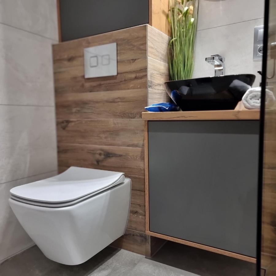 Апартаменты Apartament Luxloft Пеховице Экстерьер фото
