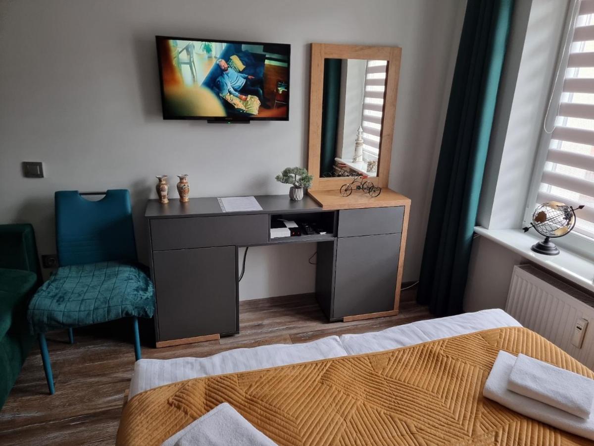 Апартаменты Apartament Luxloft Пеховице Экстерьер фото